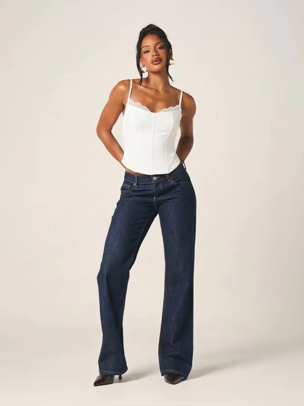 NEW -ZESICA White Tank Top Size XL Crop Tank.